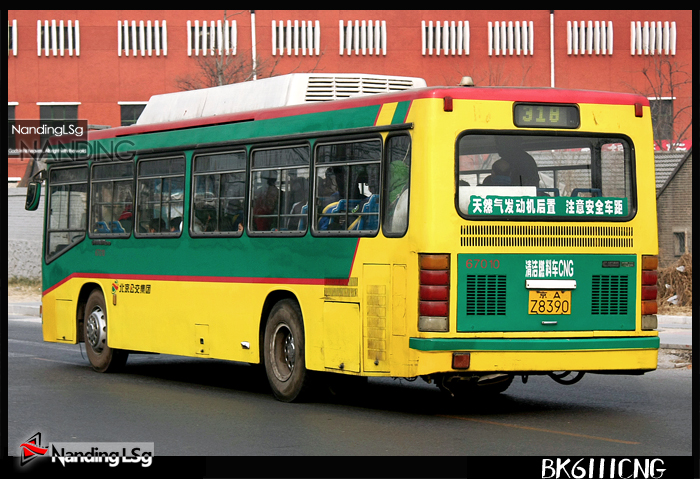 BK6111CNG_II.jpg