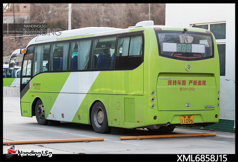 XML6858J15_II.jpg