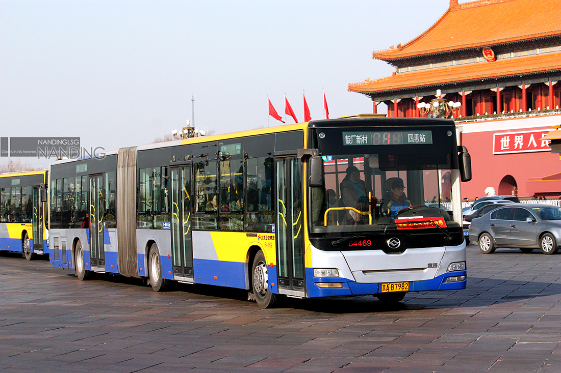 公交1路64469.jpg