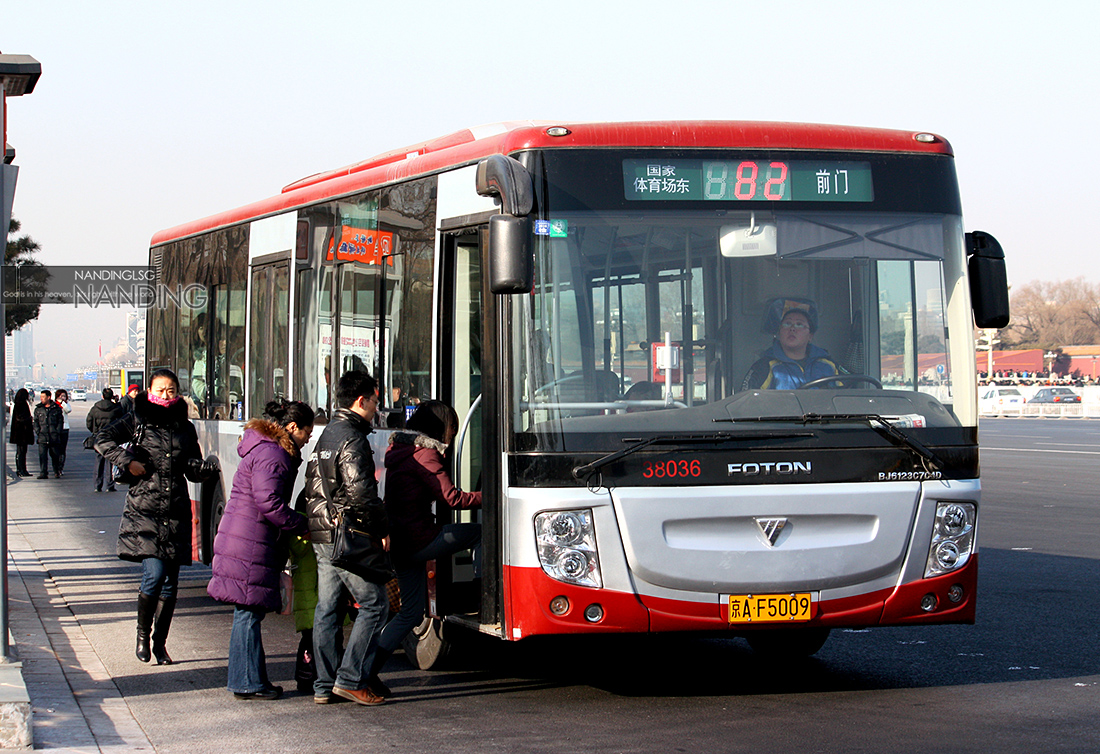 公交82路38036.jpg