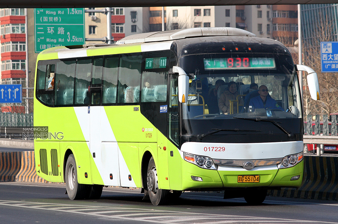 公交930路煤矿路017229.jpg