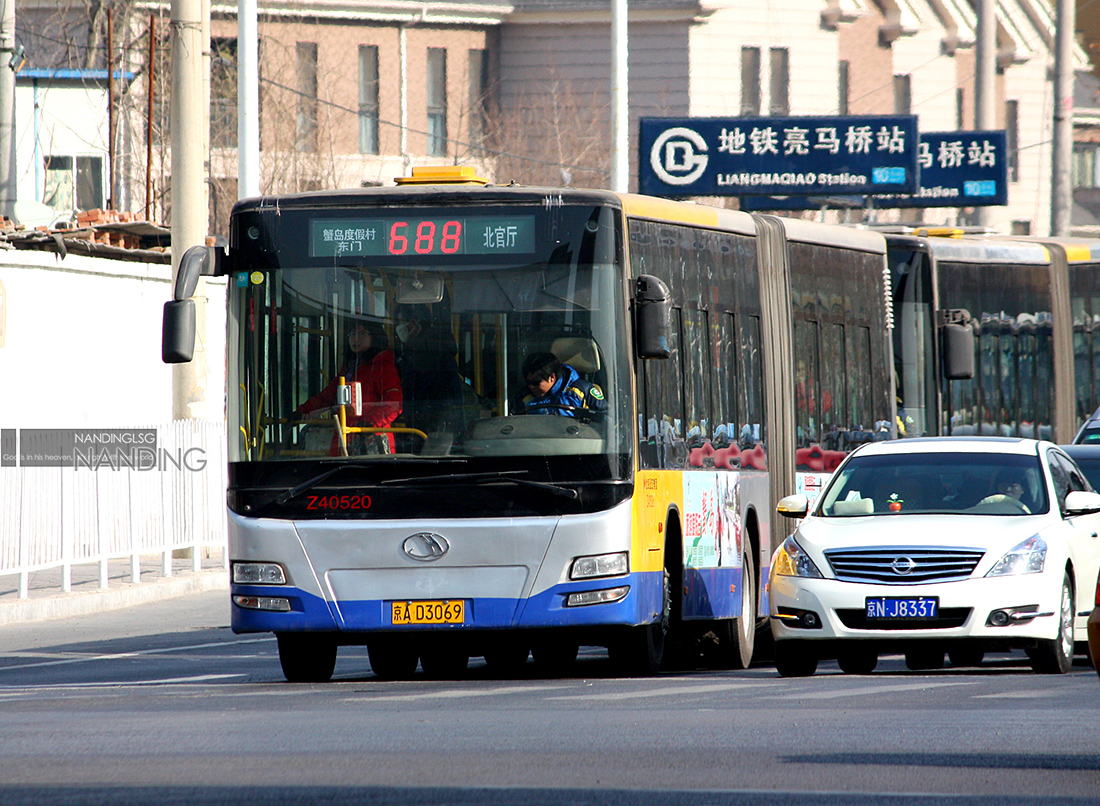 公交688路Z40520.jpg